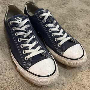 Converse All Stars Men’s Denim Blue Low Top Sneakers, size 10